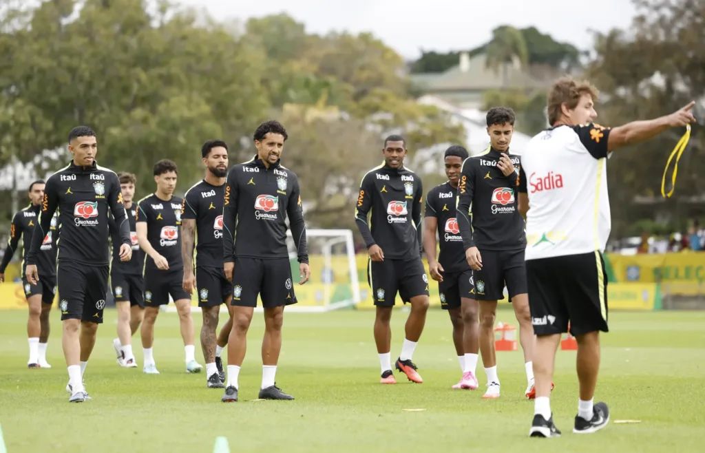 Seleção Brasileira: Ancelotti testa sete mudanças e aposta em nova formação ofensiva